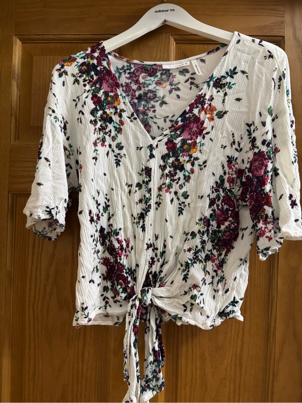 Women's Floral Tie-Front V-Neck Top - White with Burgundy Floral